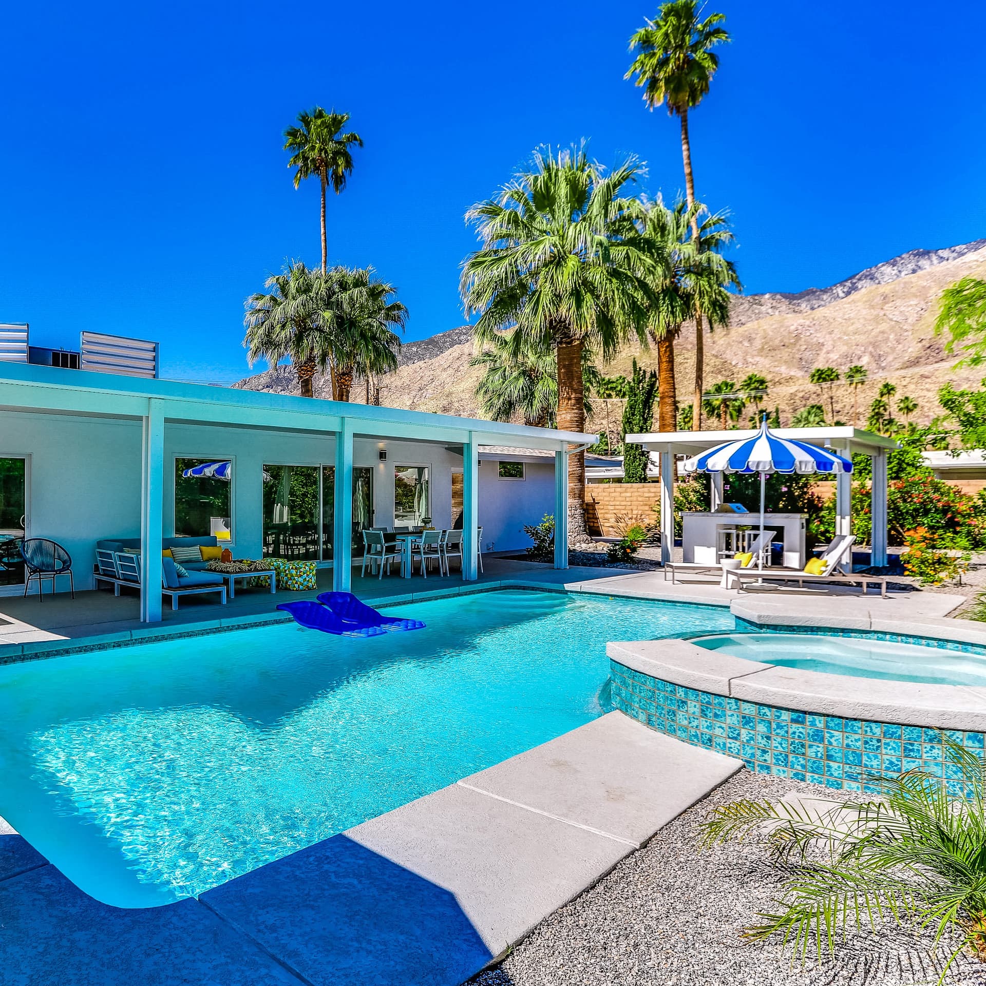 Desert Stardust House - Image 1