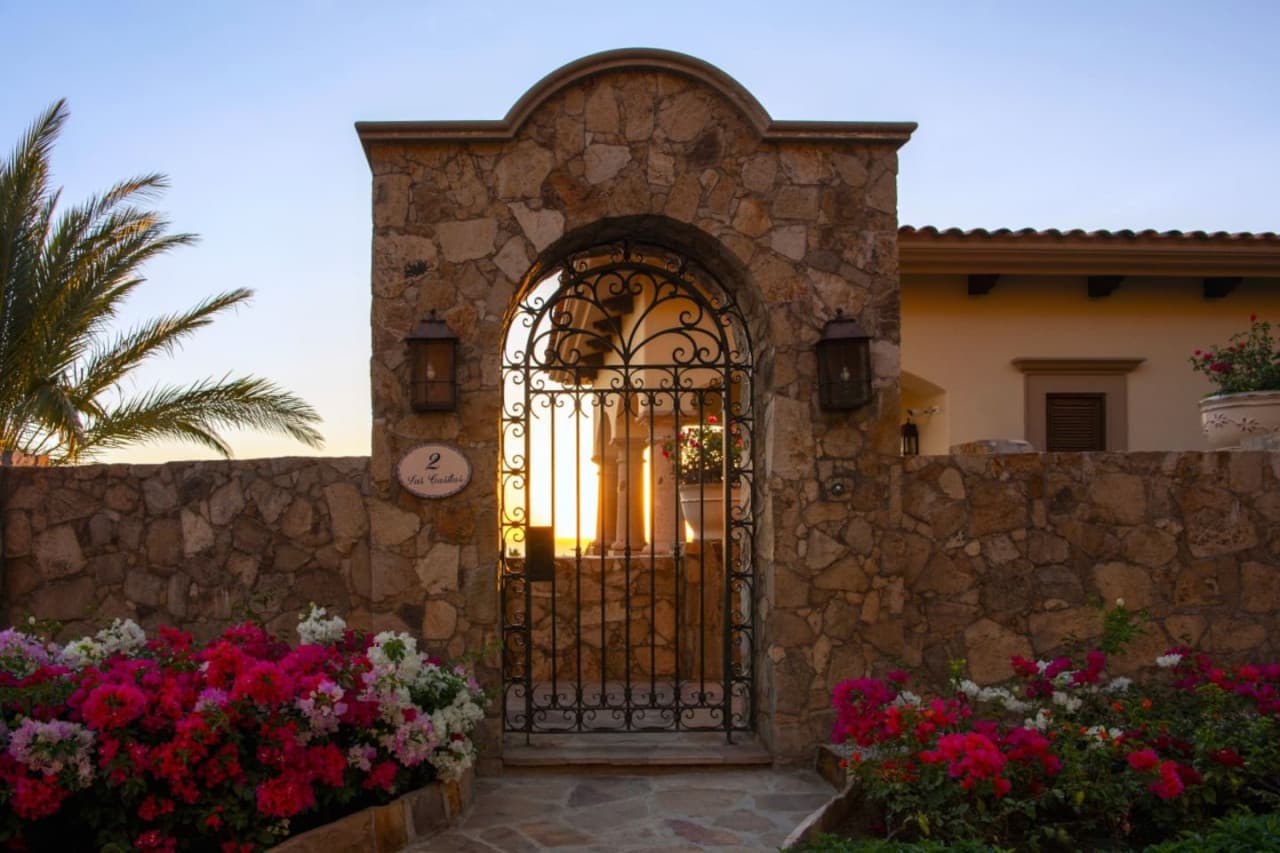 Stunning Palmilla Villa - Image 17