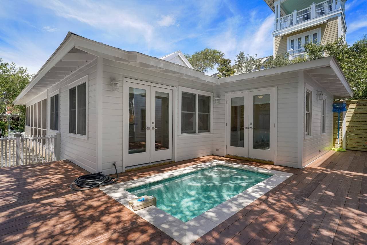 Knotty by Nature and Feeling Tipsea - Image 2