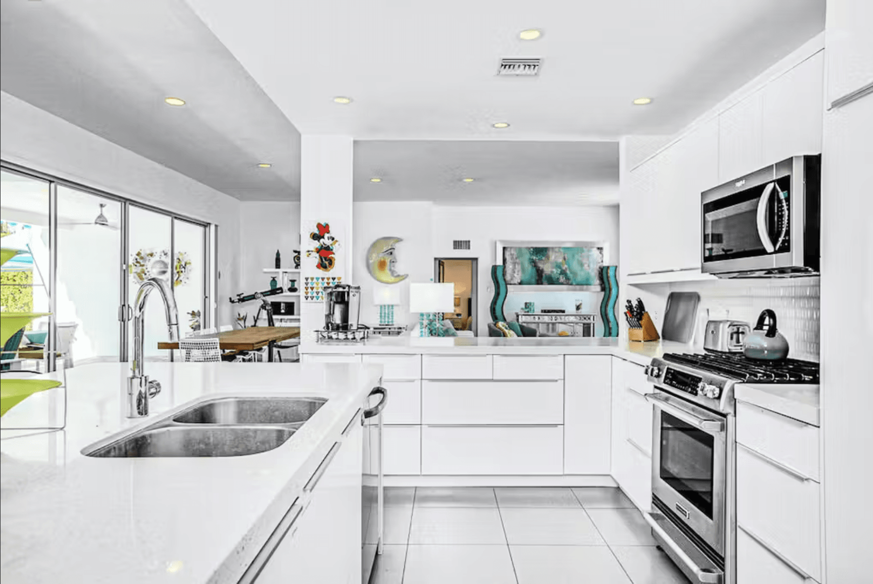 Timeless Beauty Home - Image 11