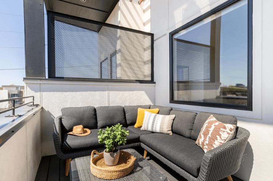 Lunar Residence - Image 24