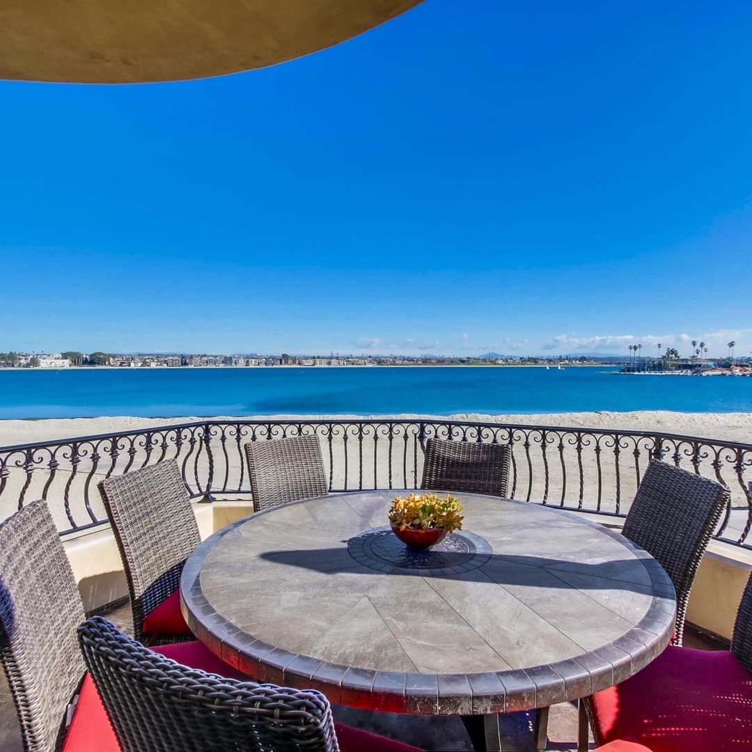 Italia House - Image 25