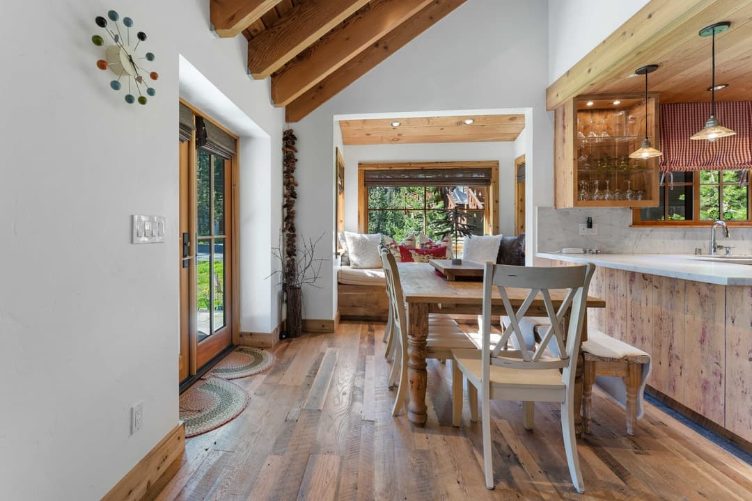 Soda Springs Ski & Lake Retreat - Image 7