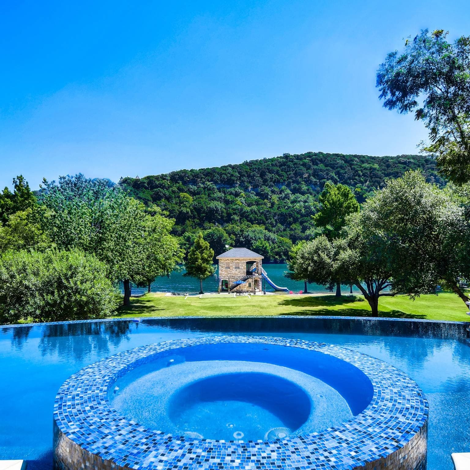 Ridgeview on Lake Austin - Image 1