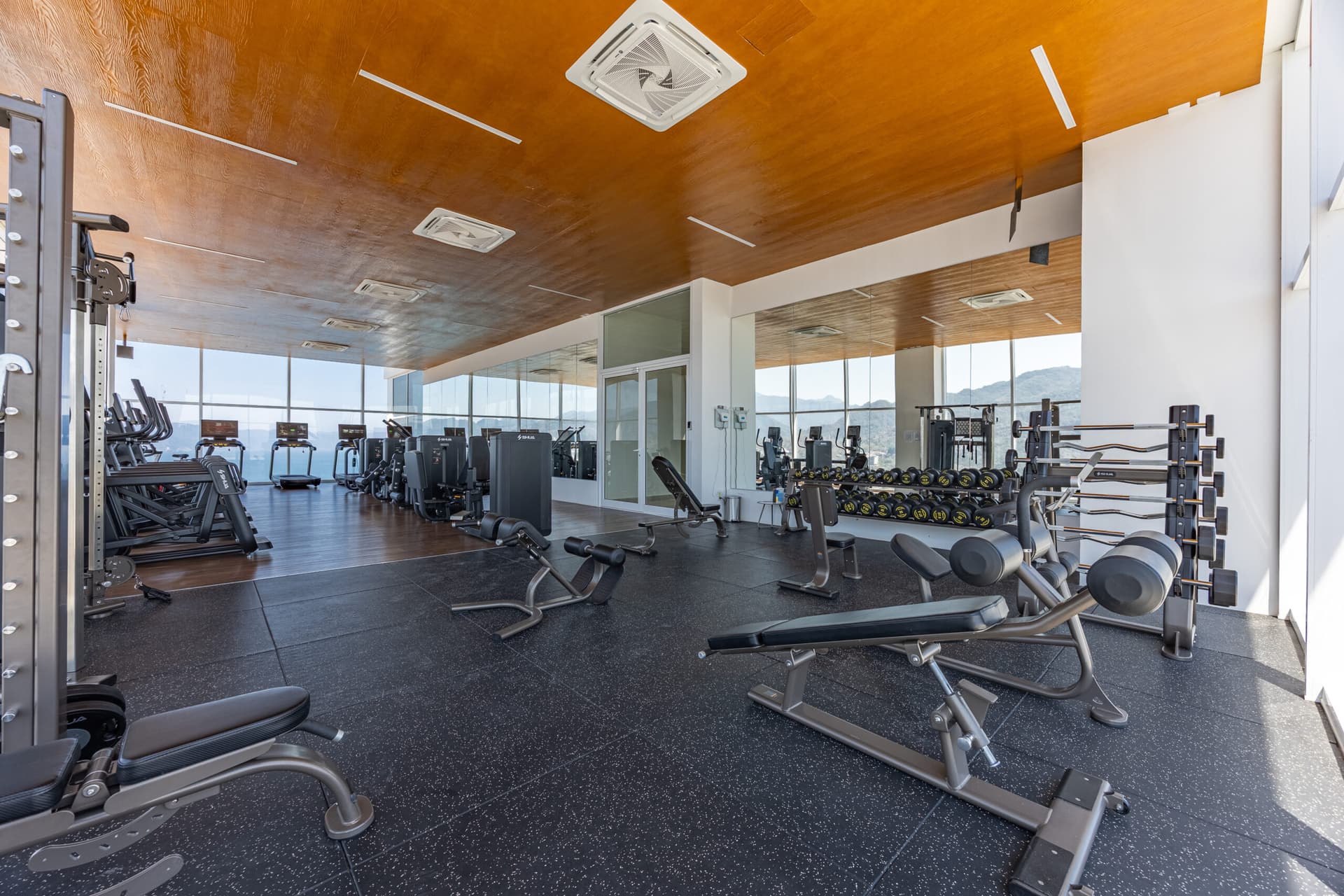 Harbor 171 Residences #803 - Image 57