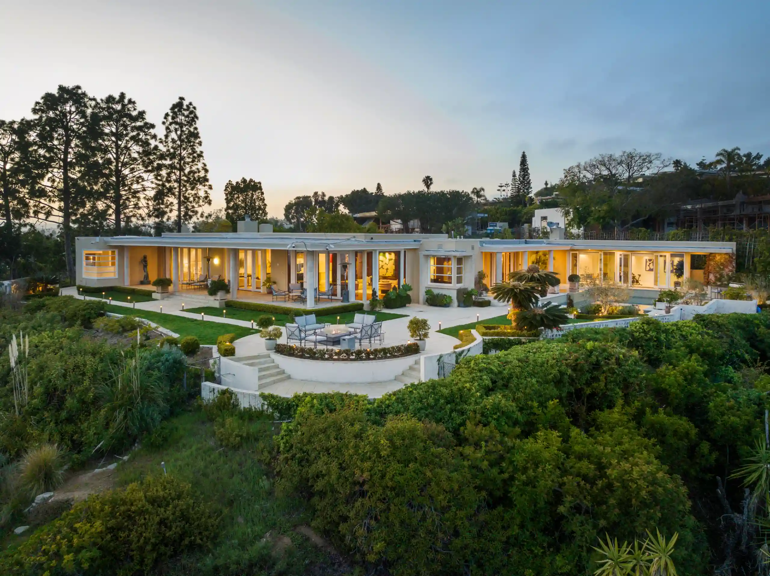 Trousdale Grand - Image 2