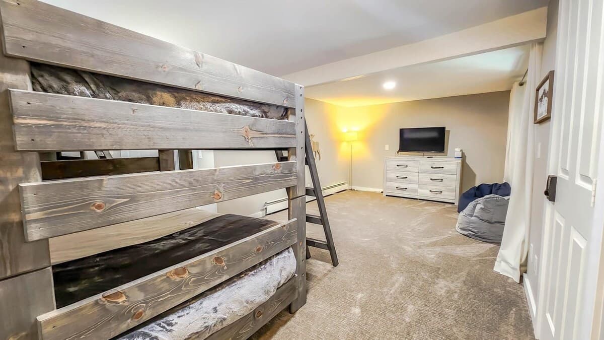 Summit Glow - Image 22