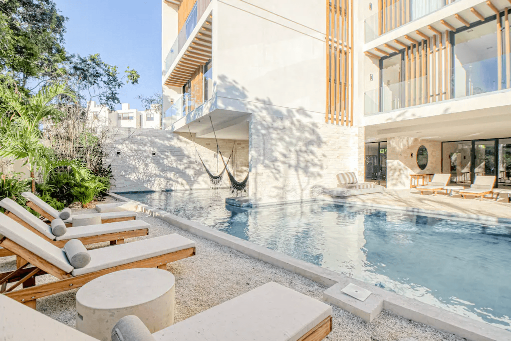 Wanderlust Meadows - Image 29