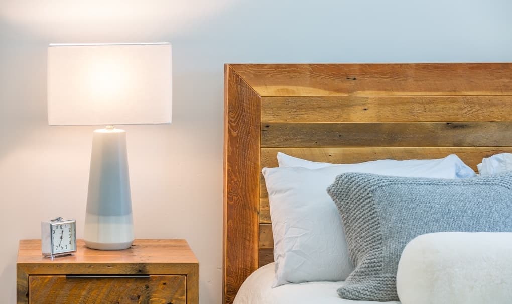 Lake Cabin #11 - Image 14