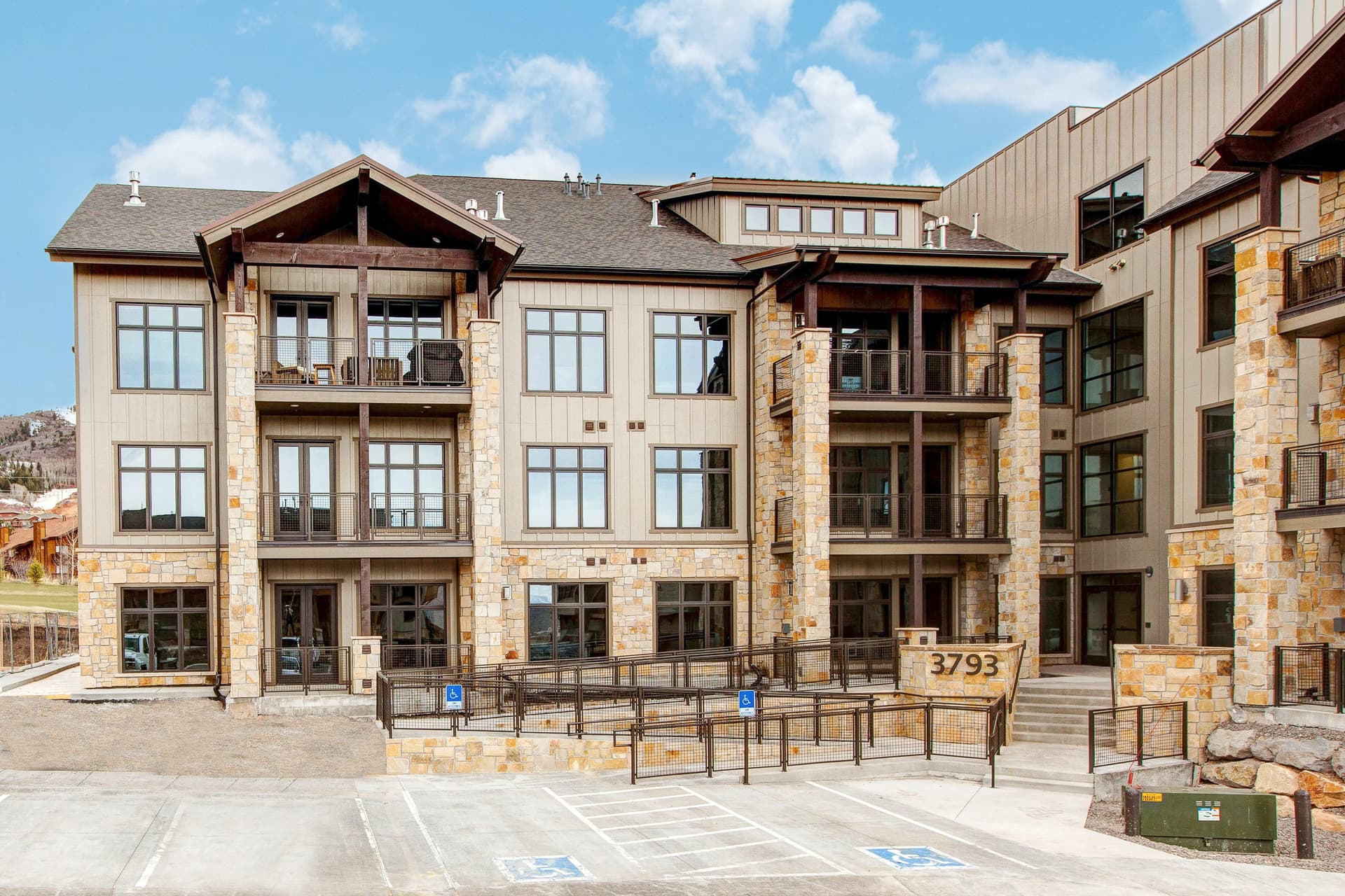 Blackstone 1G Home - Image 20