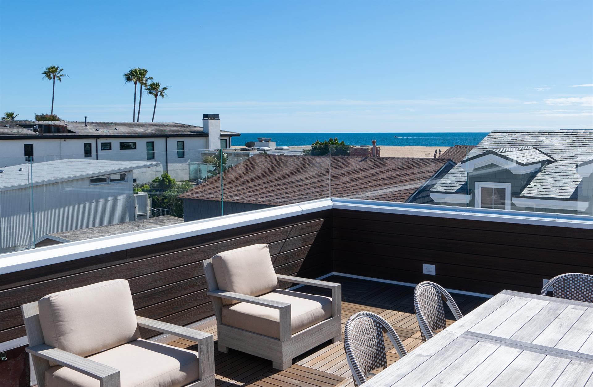 Peninsula Pearl - Image 44