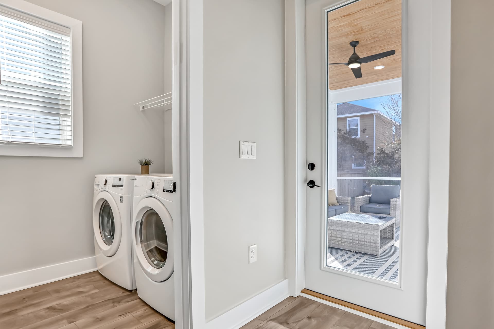 Come Sail Away House - Image 22