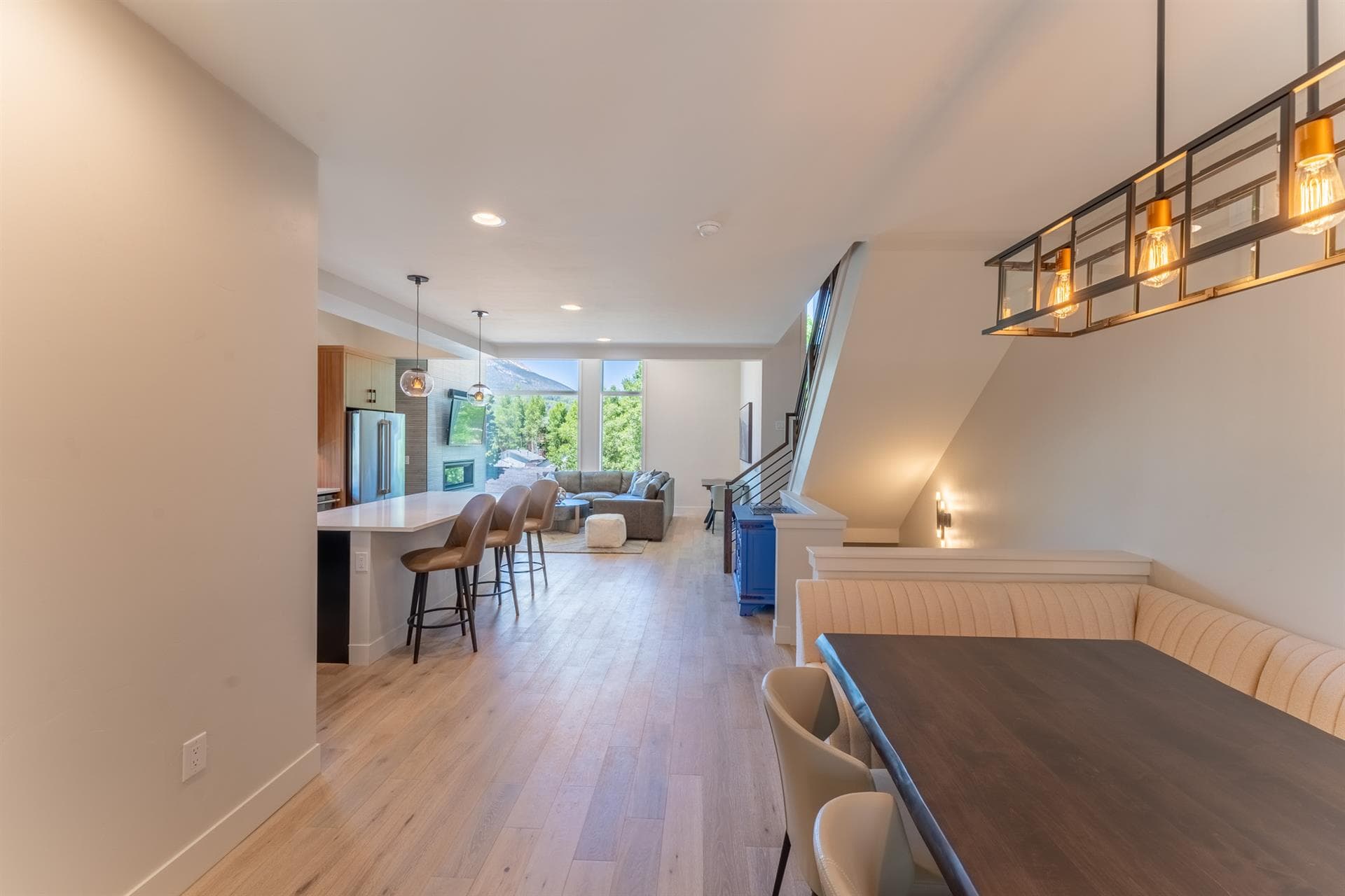 Frisco Aly - Image 29