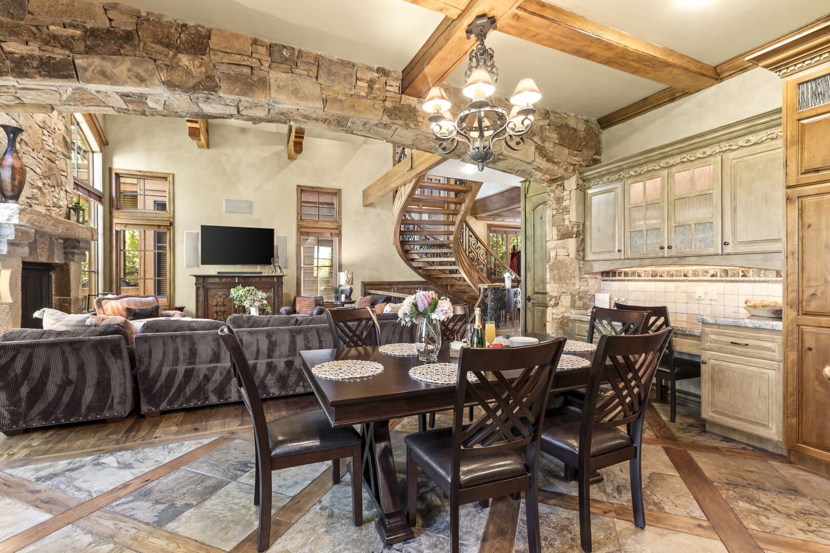 Greenbriar Place - Image 11