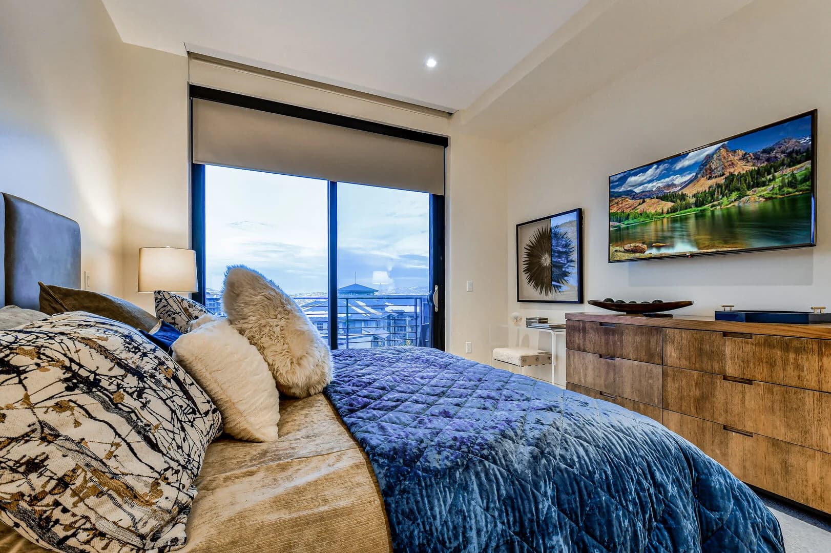 The Lift Penthouse - Image 24