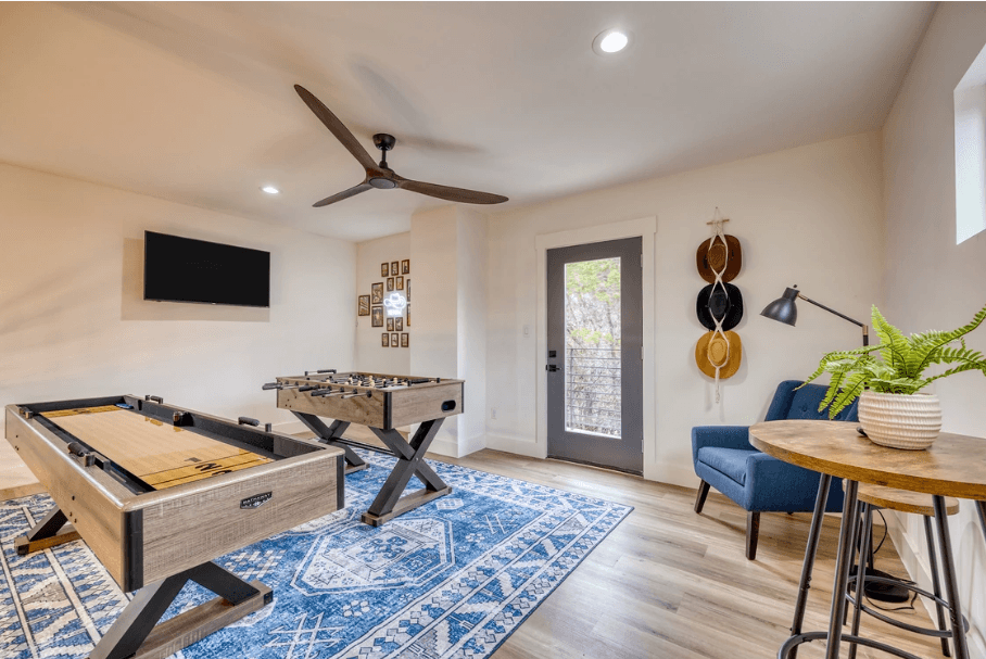 Maverick Place - Image 5