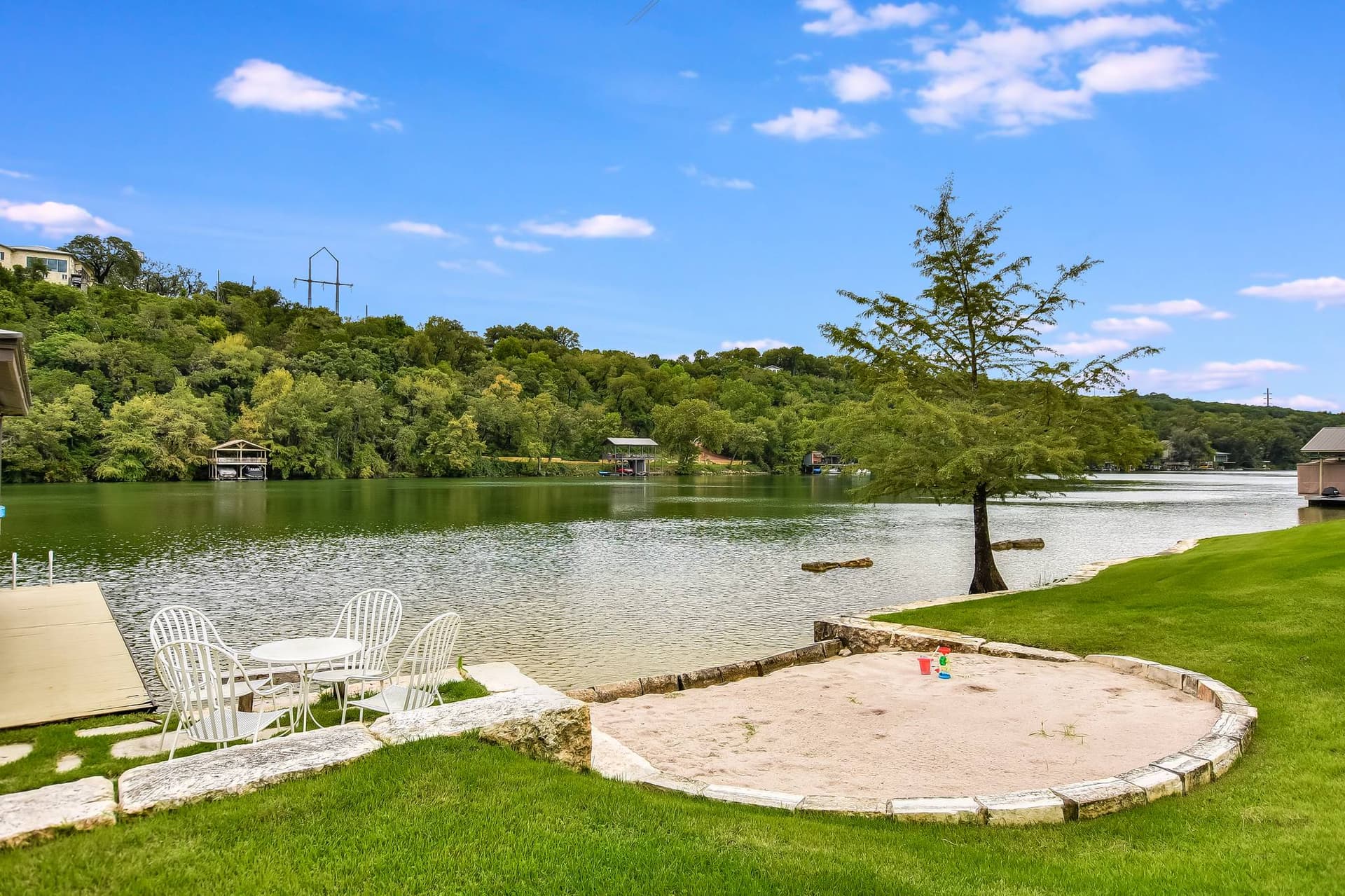 Elite on Lake Austin - Image 41