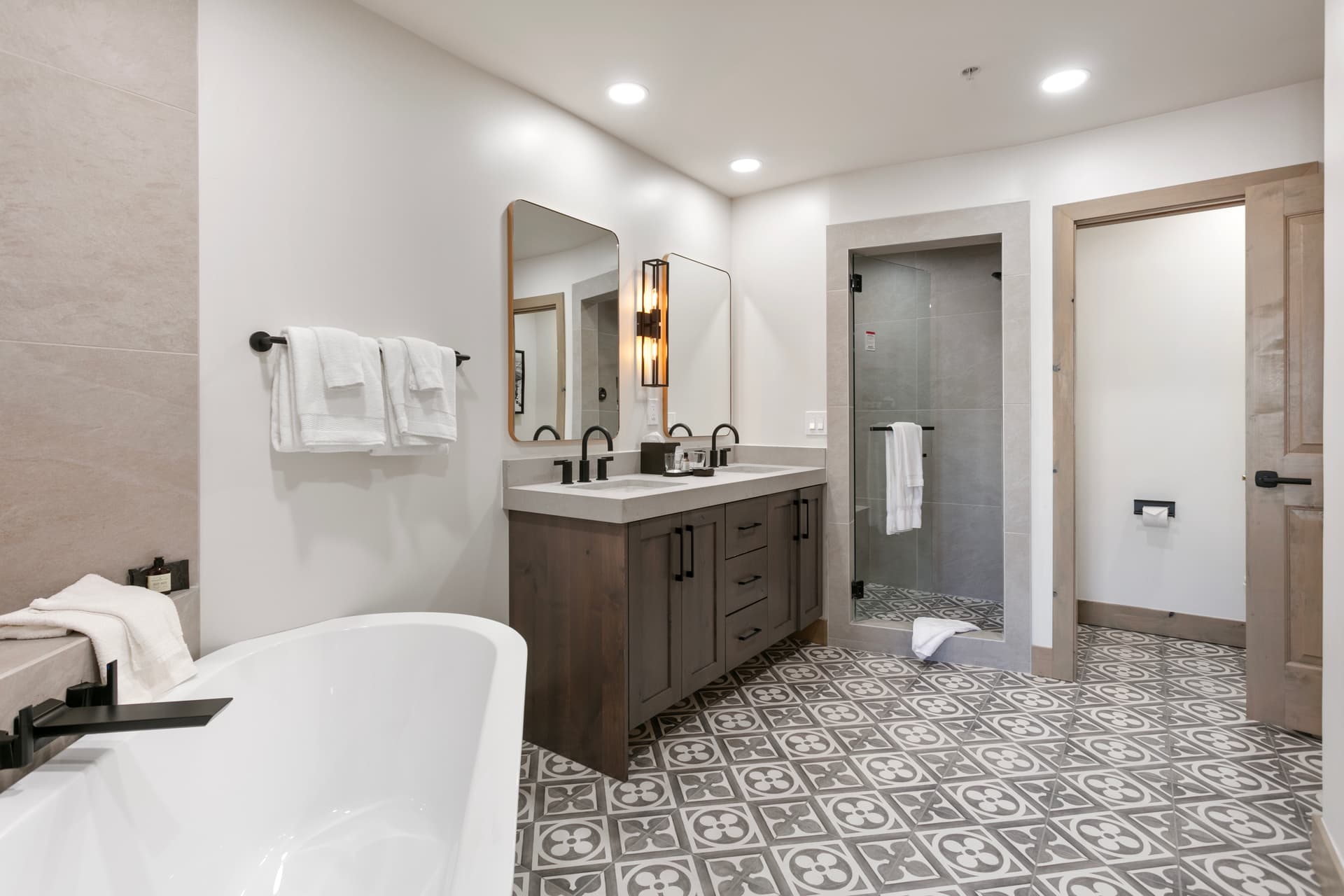 Westgate Condo #4803 - Image 14