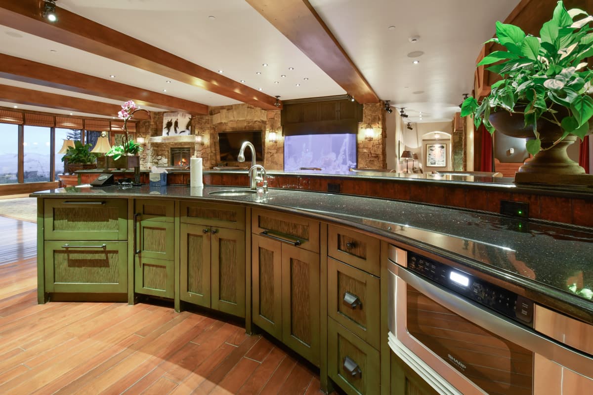 Ski Dream Home - Image 17