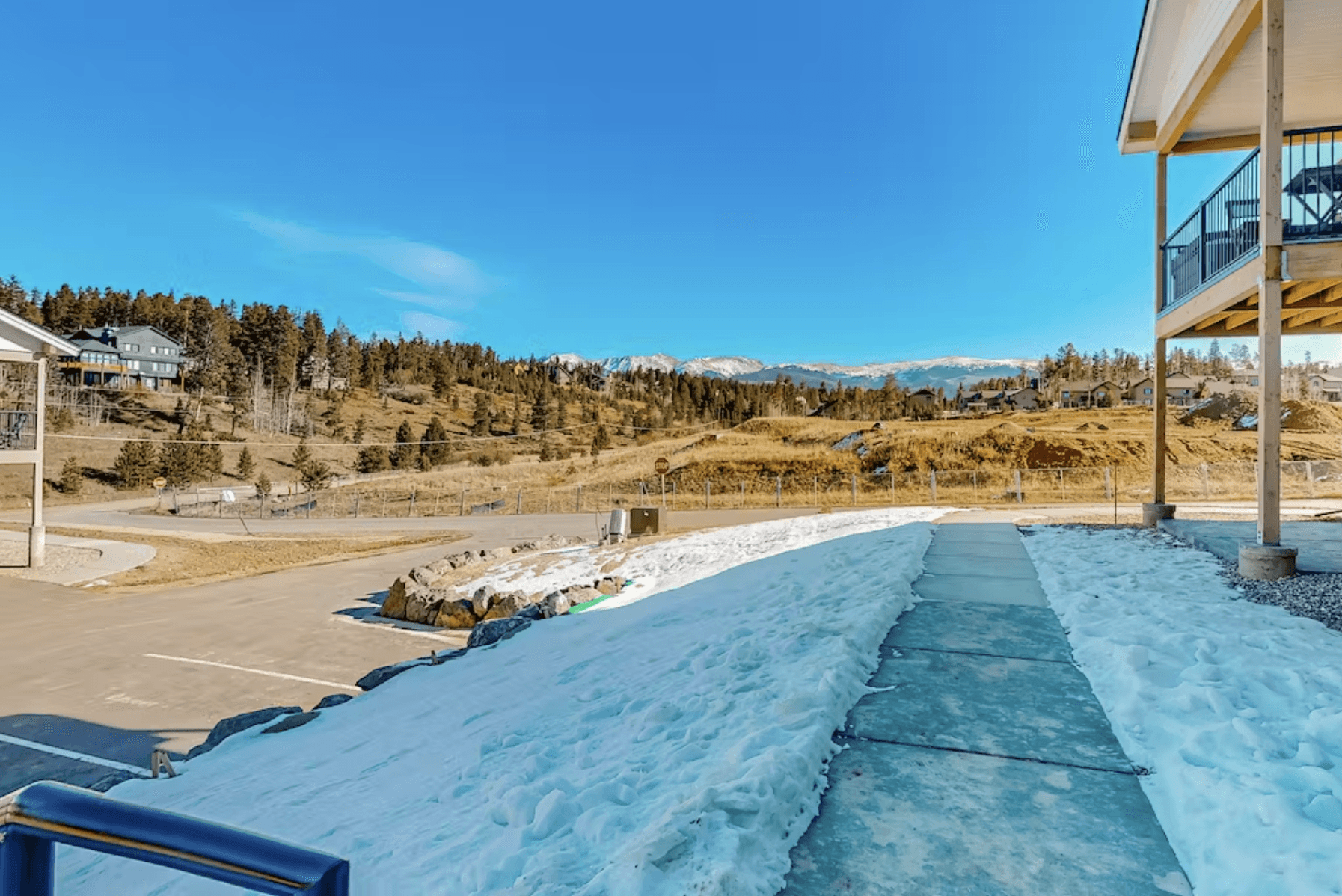 Mellow on Meadow Mile Residence - Image 14