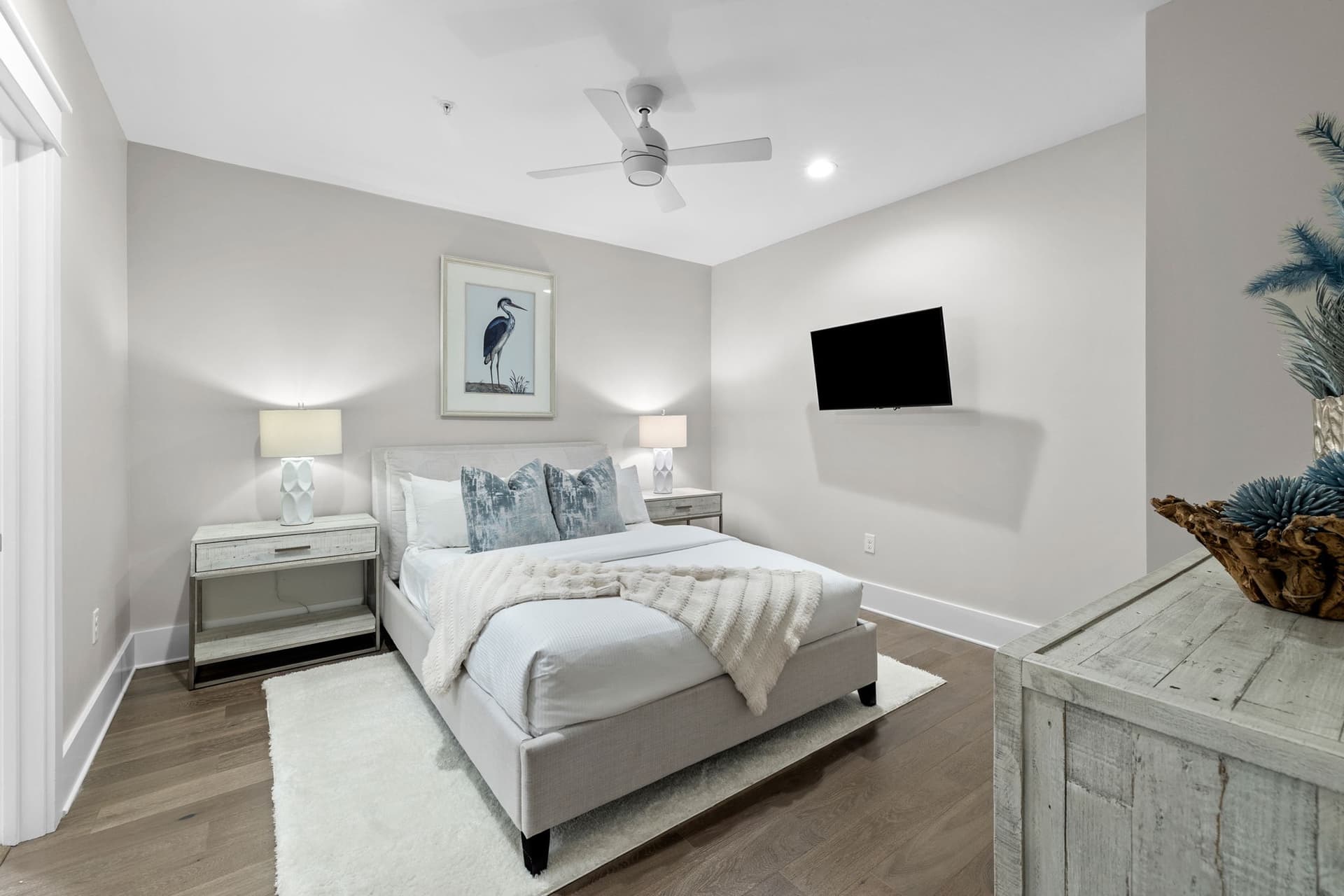 Beachside Haven - Image 23