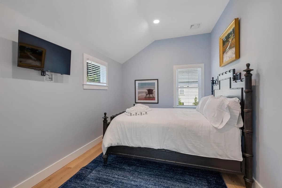 Northern Exposure - Image 21