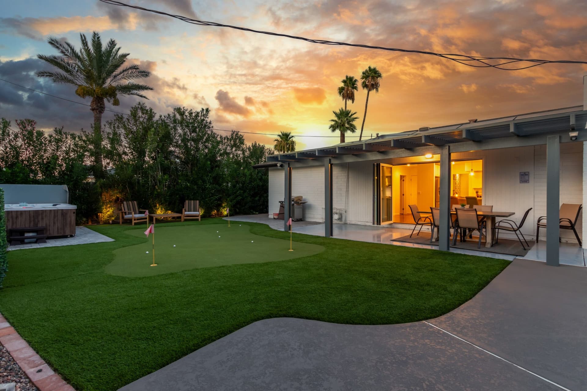 Ochenta Modern Poolhouse - Image 30