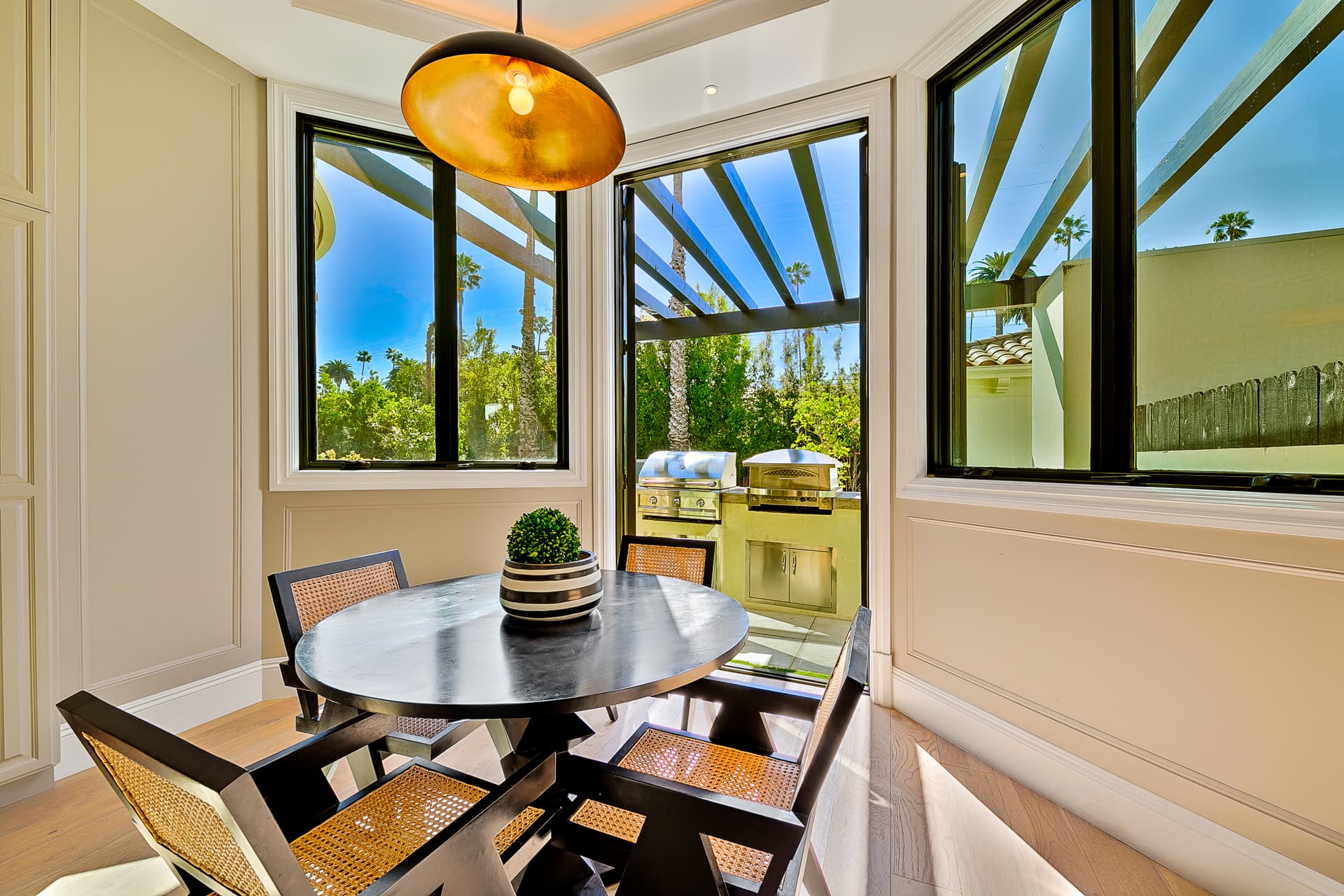 Camden Estate Beverly Hills - Image 21