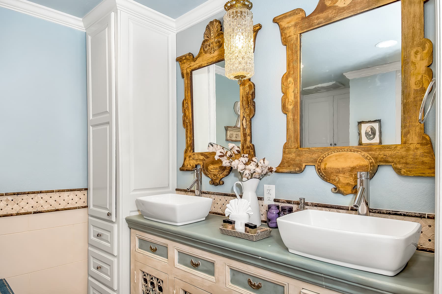 White Rabbit - Image 10