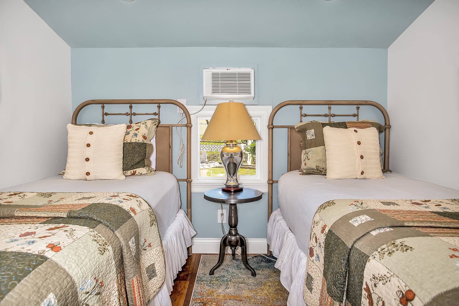 White Rabbit - Image 13