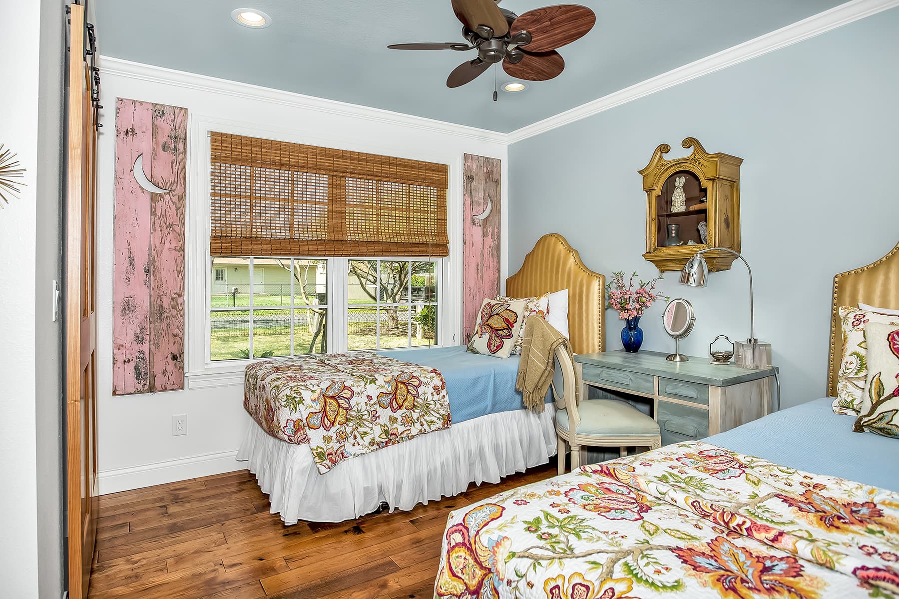 White Rabbit - Image 17