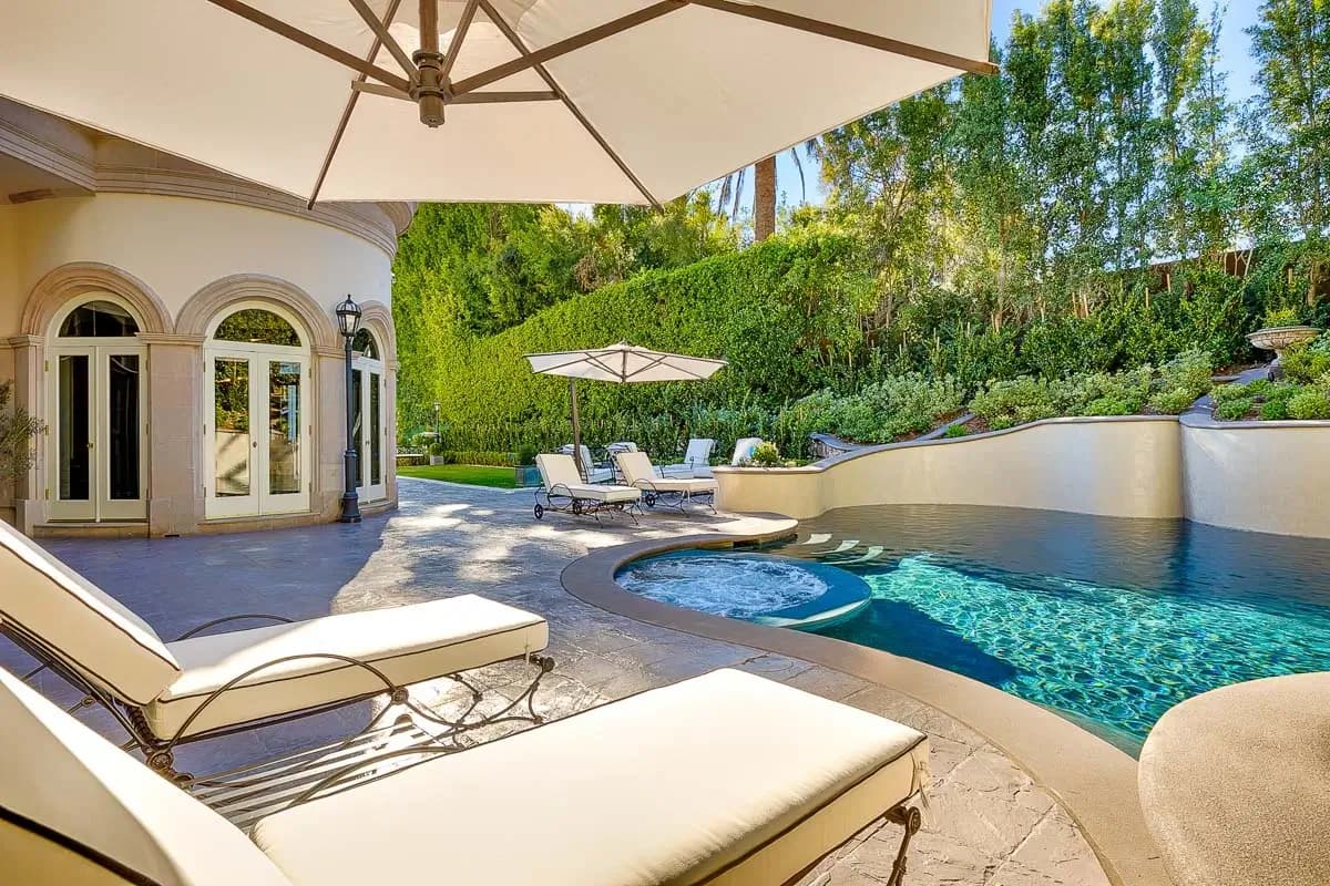 Chateau de Laurel - Image 44