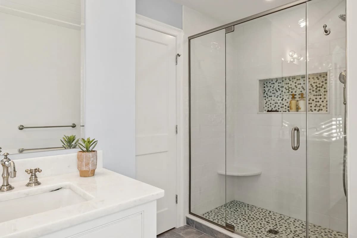 Rock Harbor Dreams - Image 16