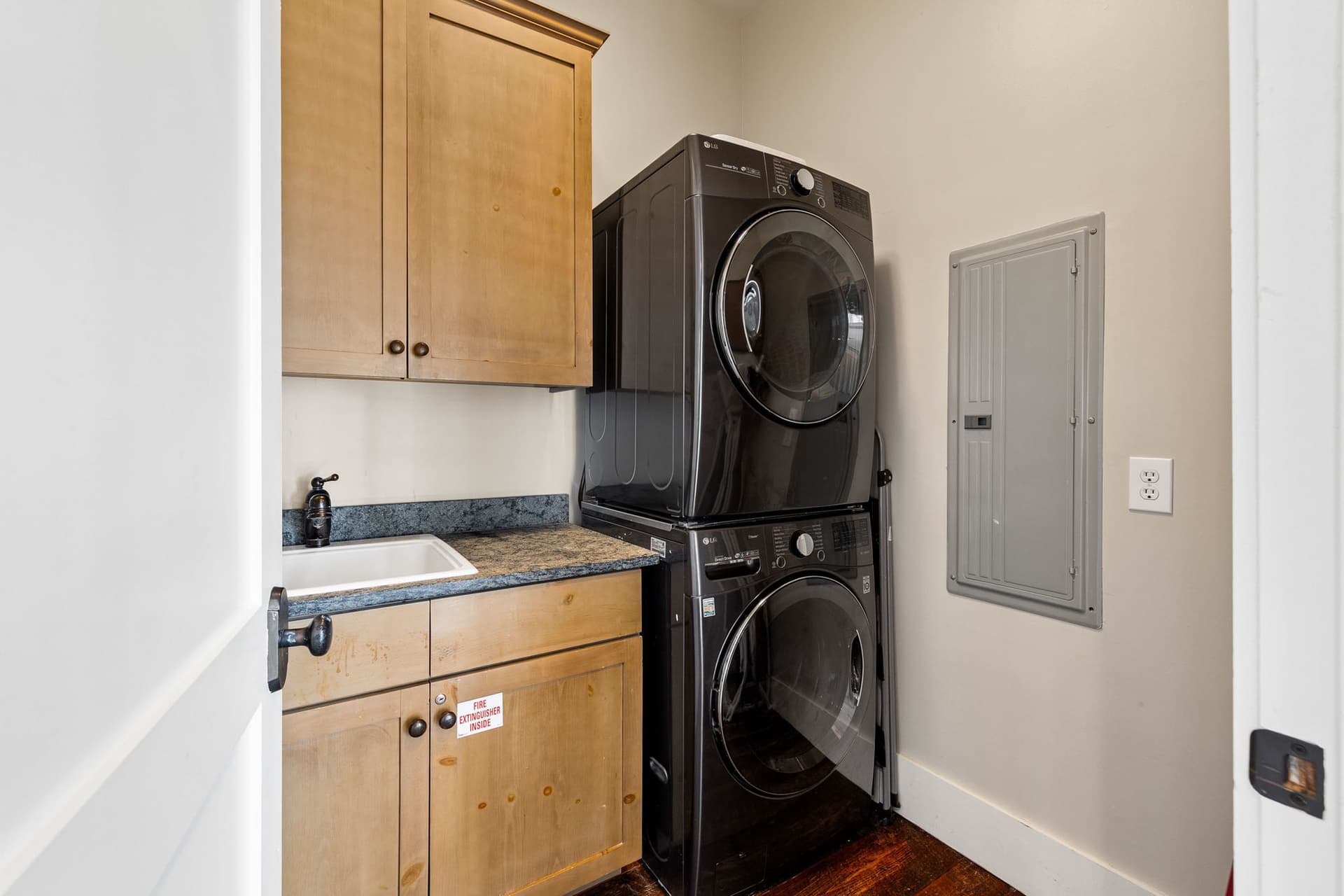 Watercolor Parkside - Image 62