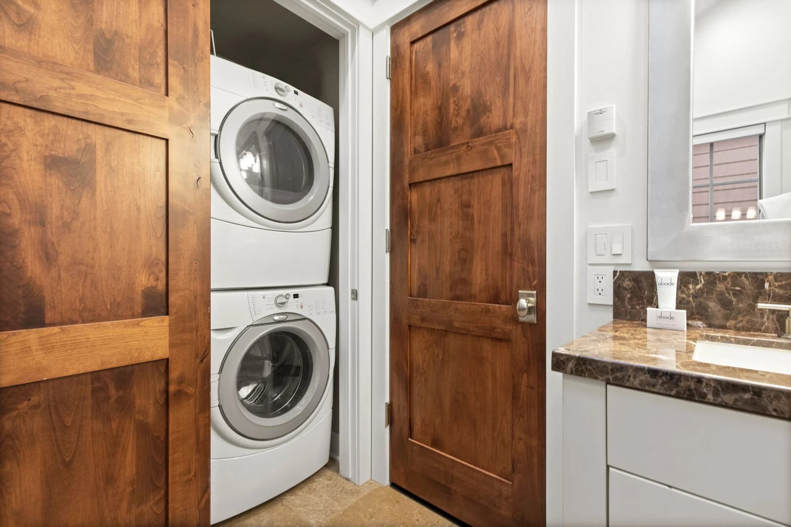 Woodside House - Image 43