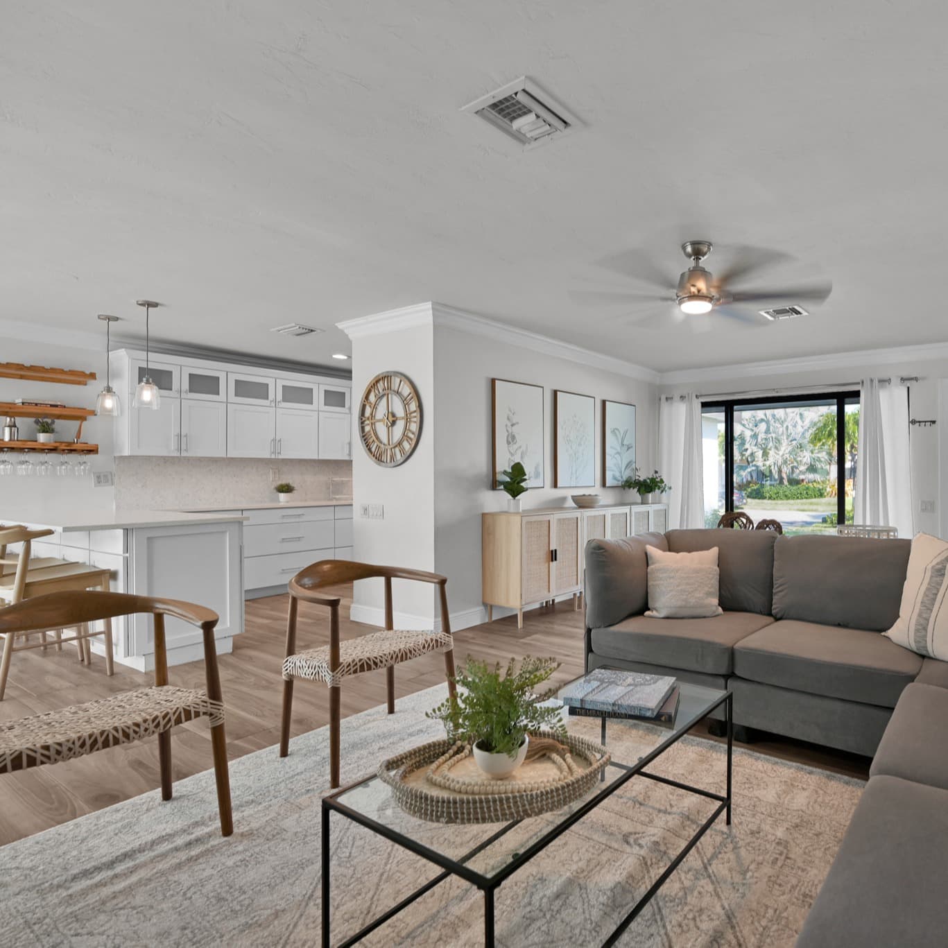 Robinson Place - Image 1