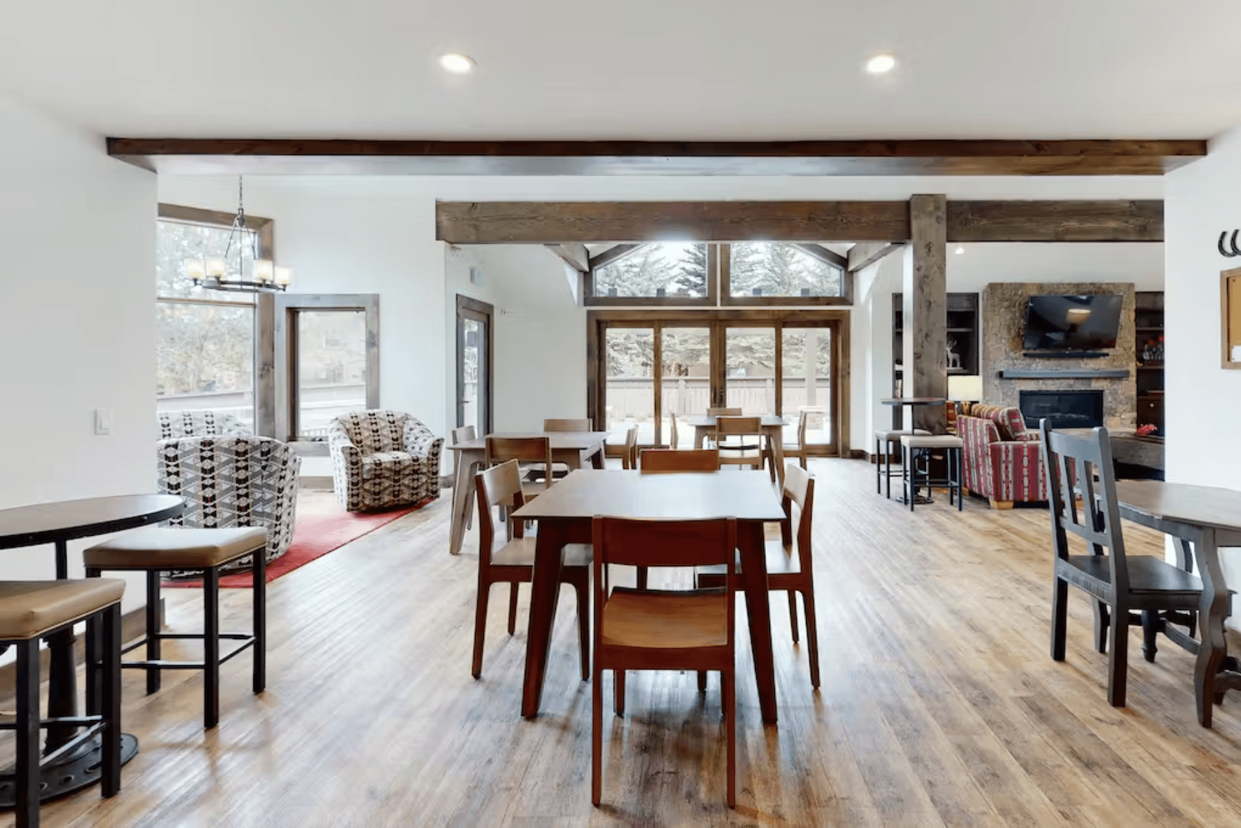 Mountain Modern Escape - Image 27