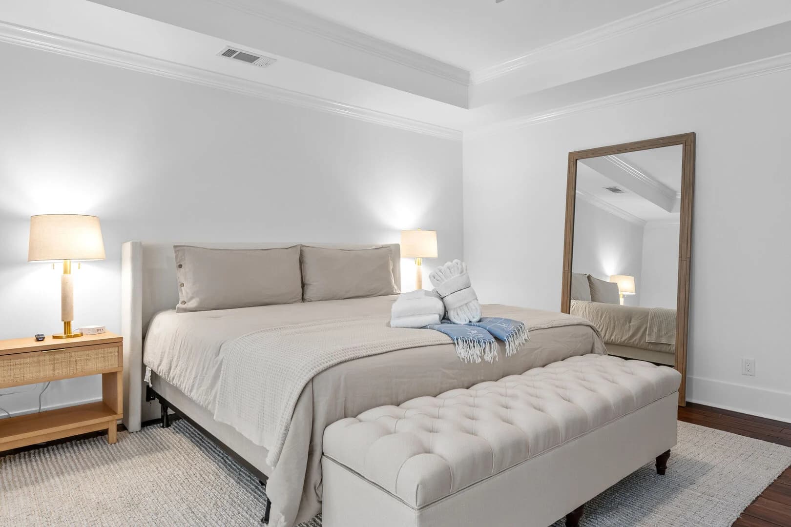 Heritage House - Image 17