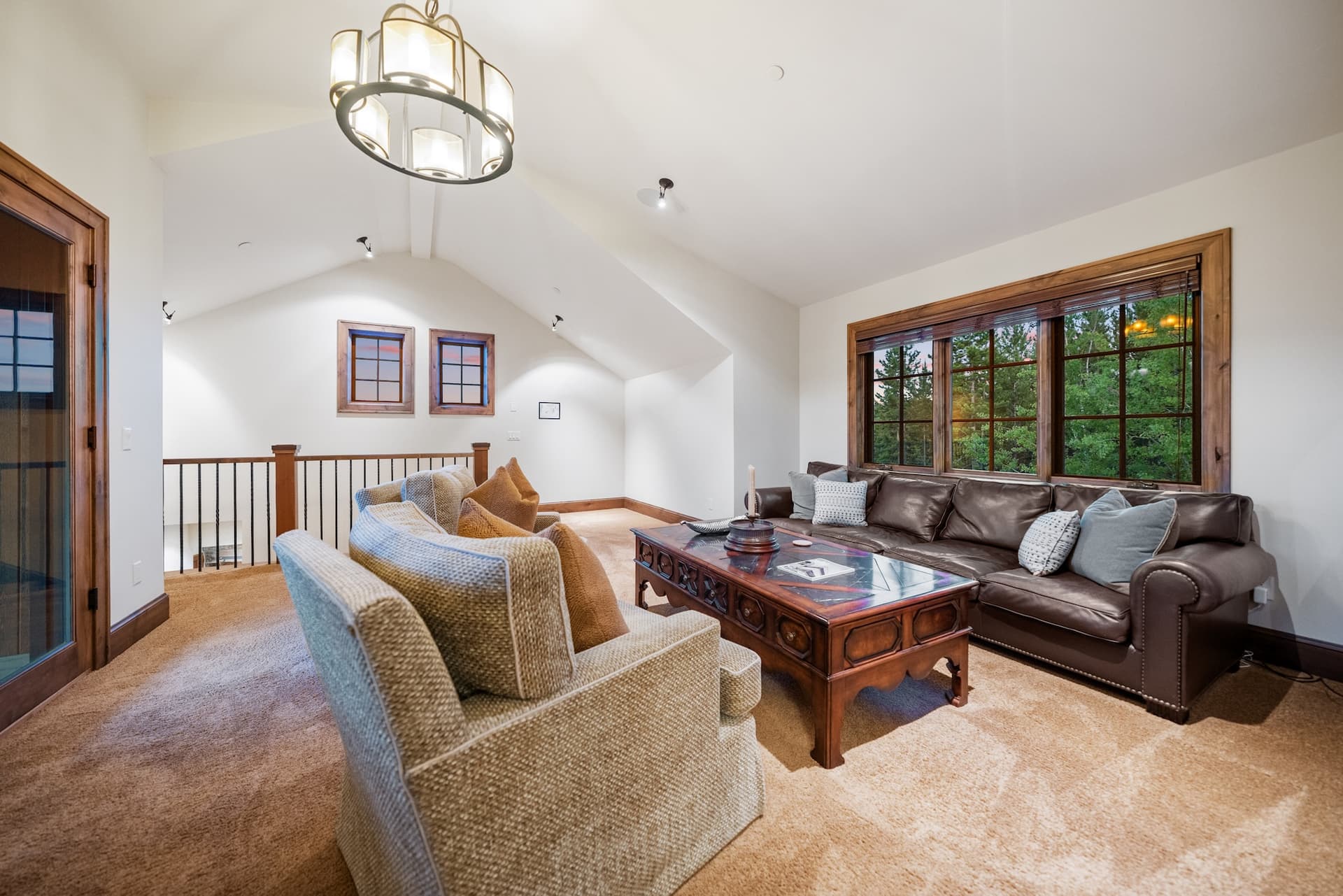 Last Best Chalet - Image 15