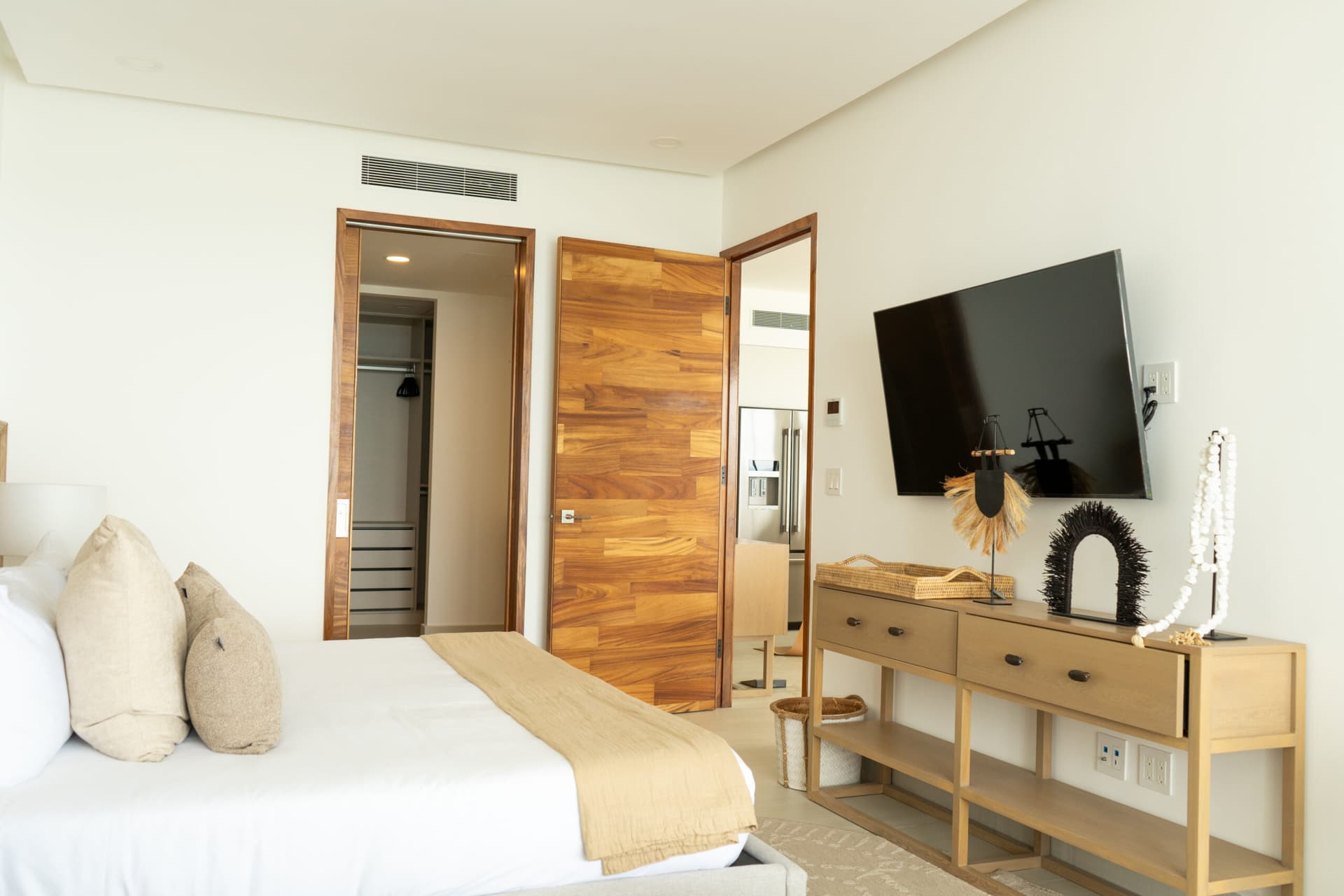 Udara Condo #2D - Image 18