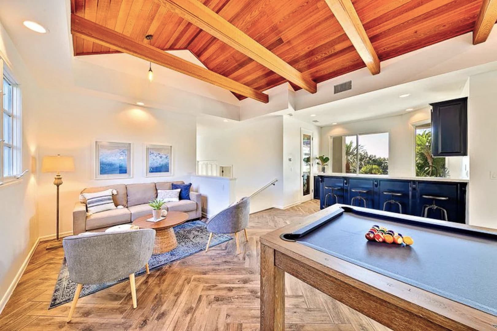 La Jolla Lifestyle - Image 3