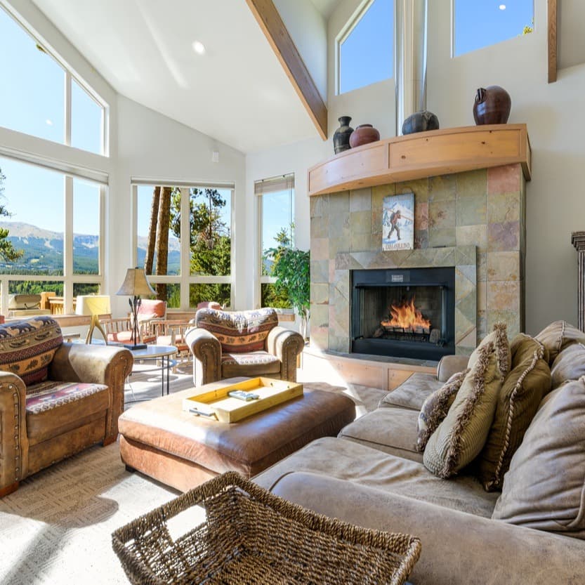 Aspenglow Chalet Above Downtown - Image 1