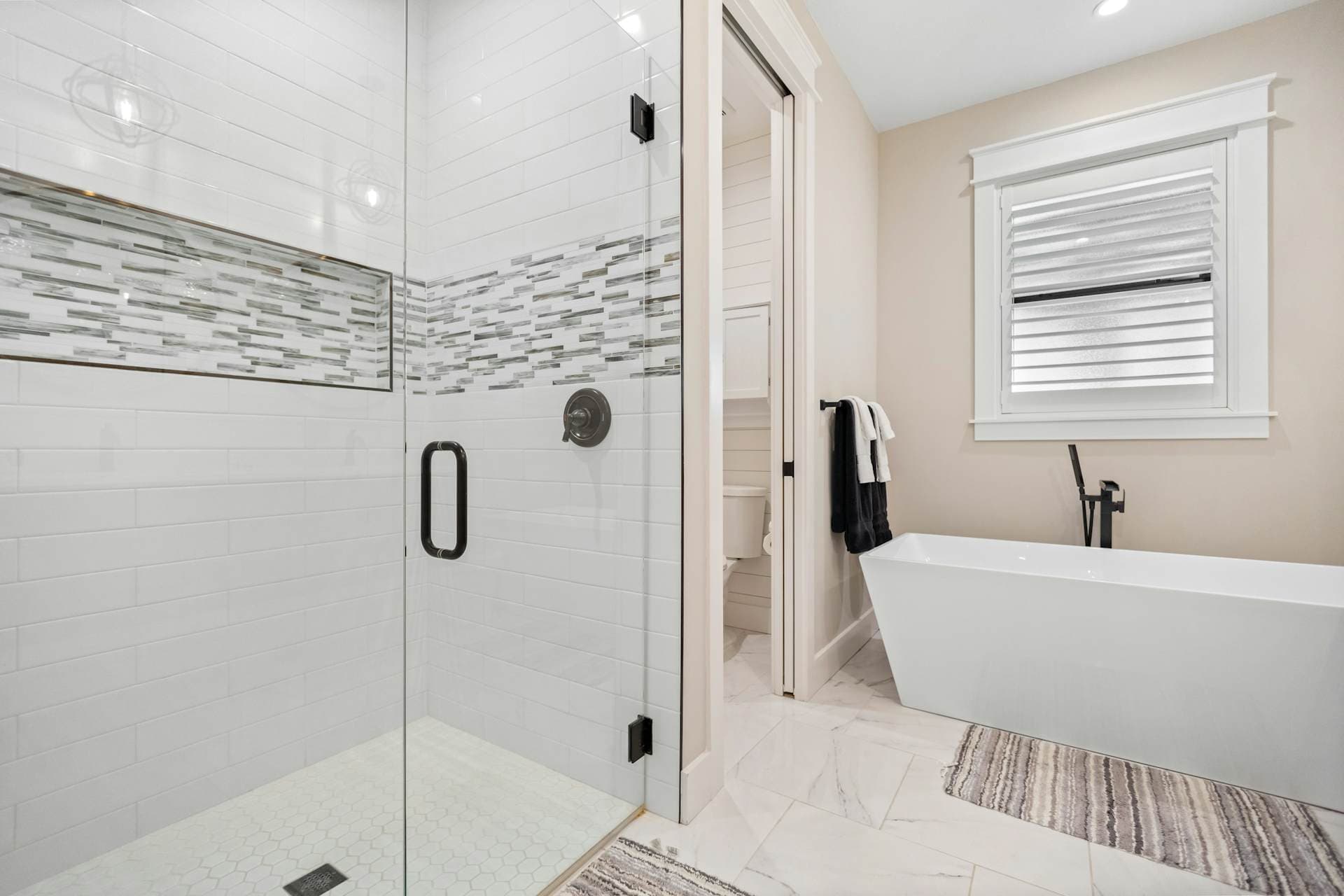 Paradise Daydream - Image 16