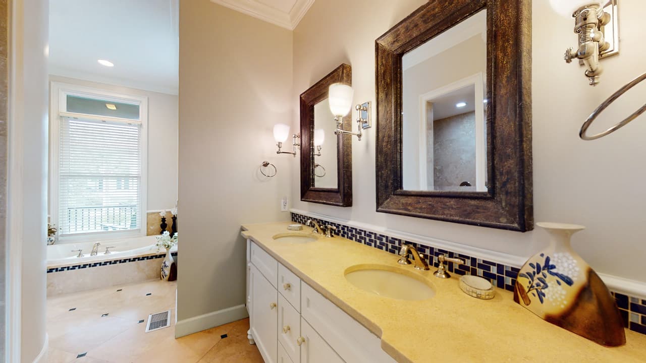 Brigantine Place - Image 25