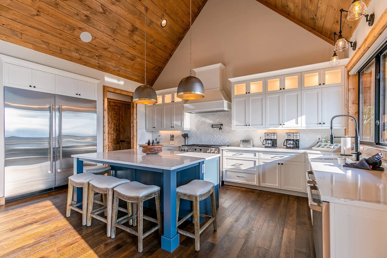 Up and Away - Image 7