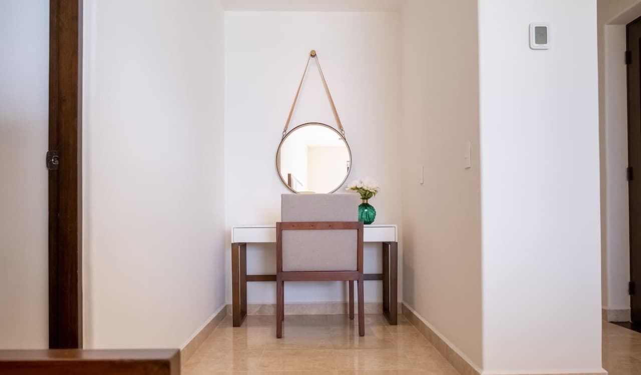 Ziva Condo - Image 37