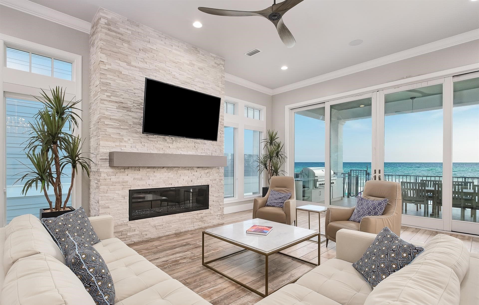 Beachfront Bliss - Image 4