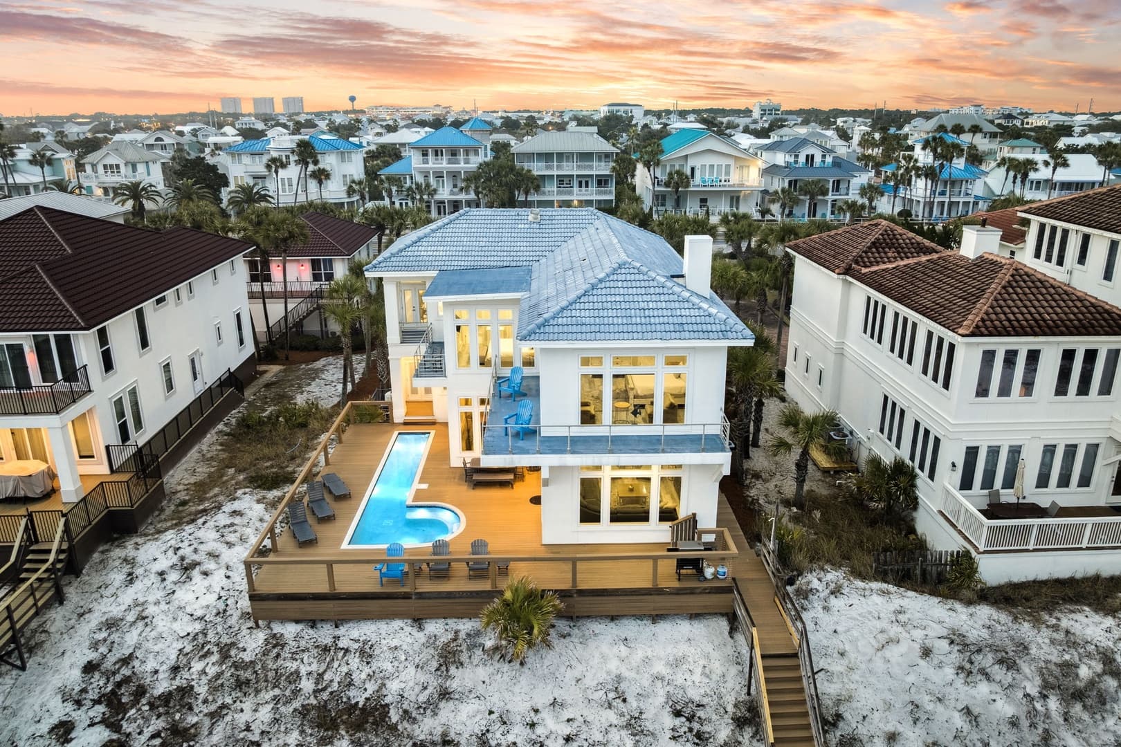 Latitudes - Image 41