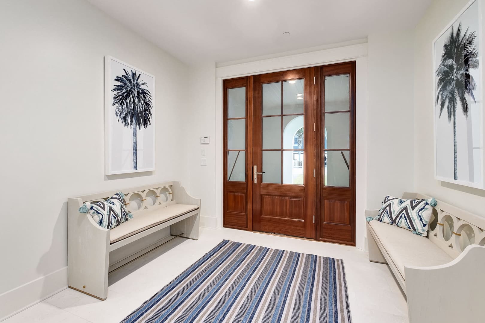 Emerald Le Luxe - Image 6