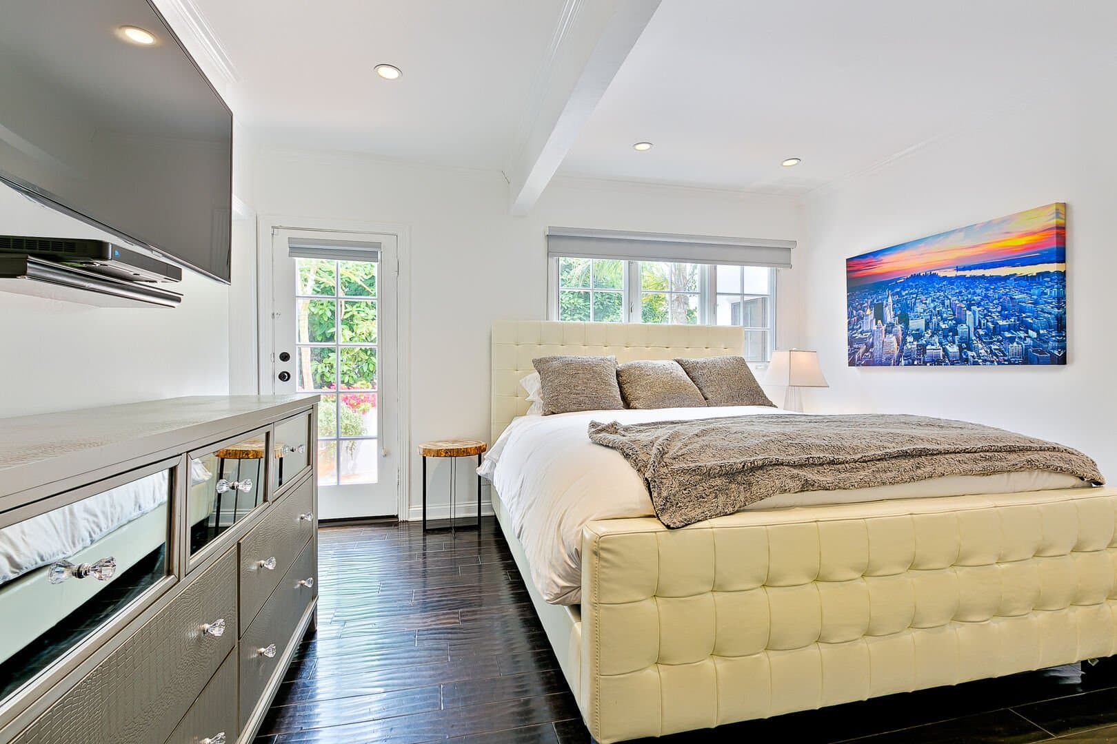 Olive Branch - Image 17